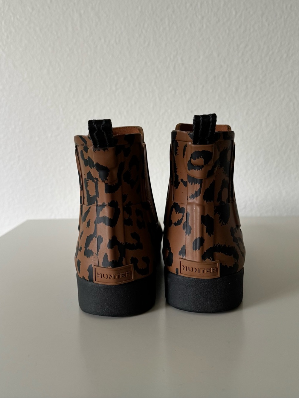 Hunter Leopard-Print Chelsea Ankle Boots - Brown/Black, 8 - Picture 5 of 7